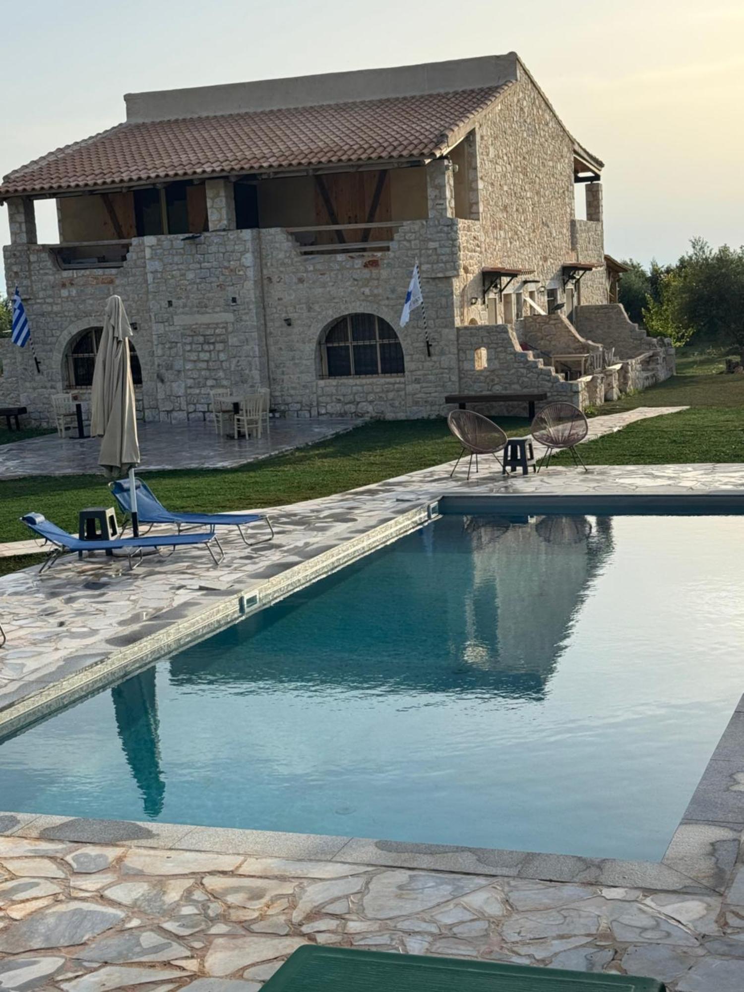 Ximitadi Estate Villa Pyrgos Dirou Exterior photo